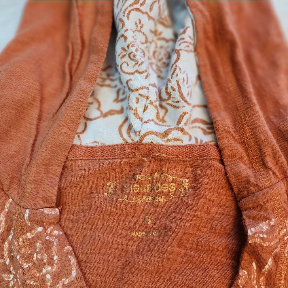 Maurices hooded long sleeve t-shirt. Size Small - Picture 4 of 4